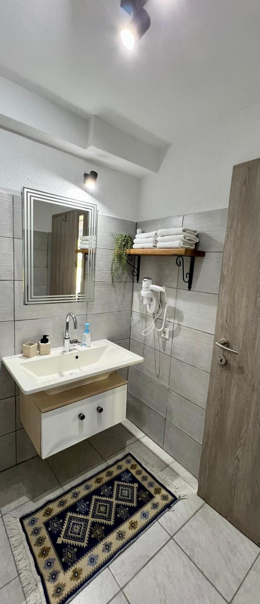 Anur Apartment Bihać Buitenkant foto