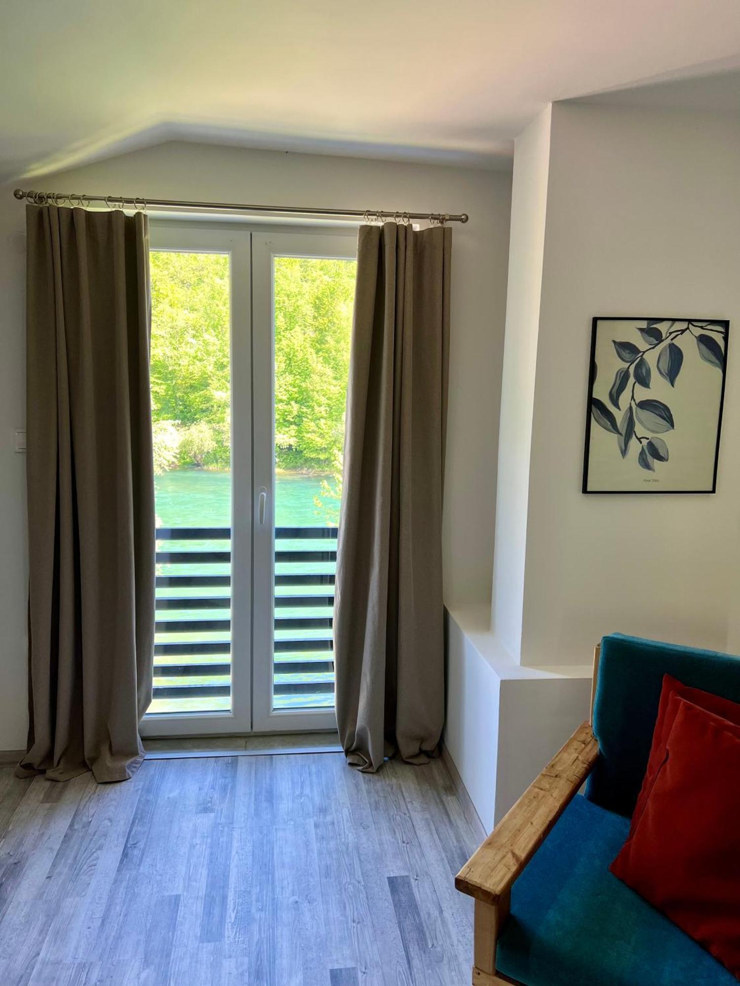 Anur Apartment Bihać Buitenkant foto