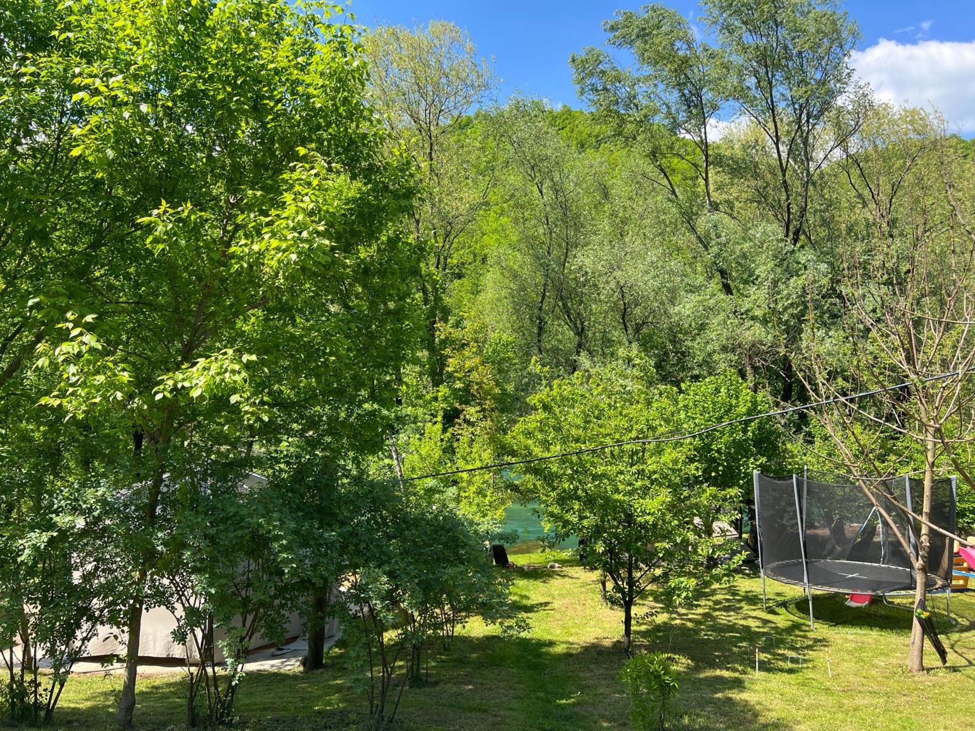 Anur Apartment Bihać Buitenkant foto