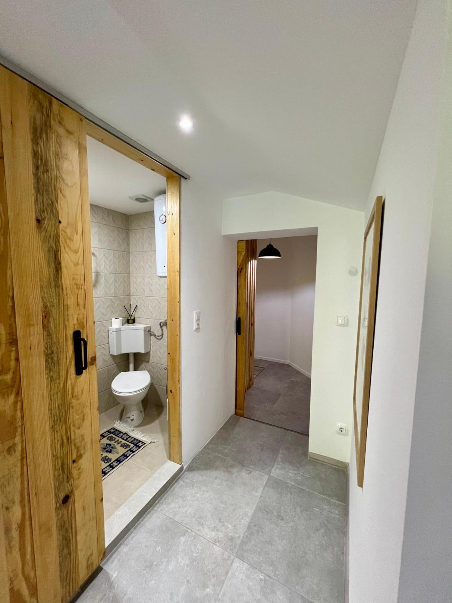 Anur Apartment Bihać Buitenkant foto